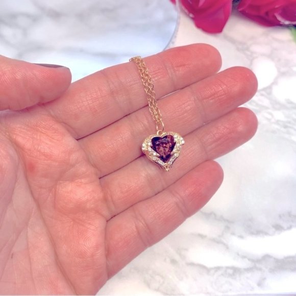 Crystal Heart Pendant Necklace - Picture 5 of 5